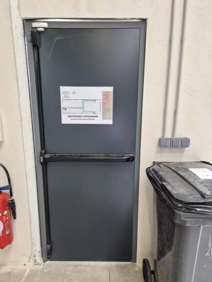 Travaux façade et menuiseries sur bâtiment industriel Corbas