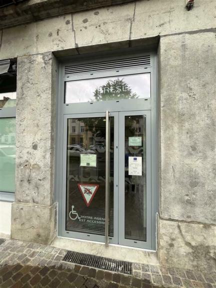 Intervention en site sensible pour rénovation de menuiseries à l'Arbresle