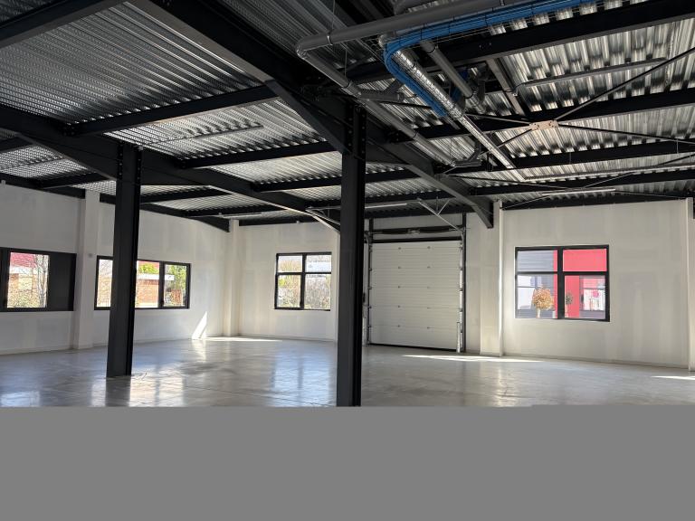 vitrages et panneaux émaillés sur bâtiment tertiaire Dardilly