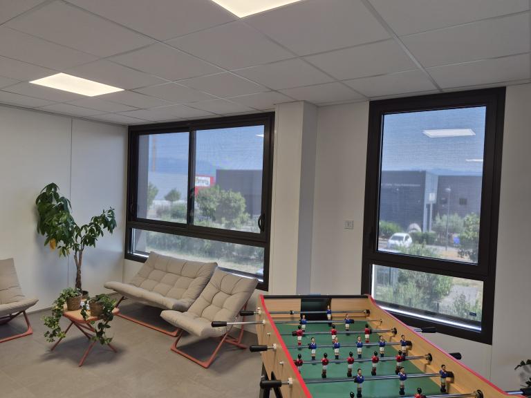 menuiserie aluminium sur mesure locaux sophiacal