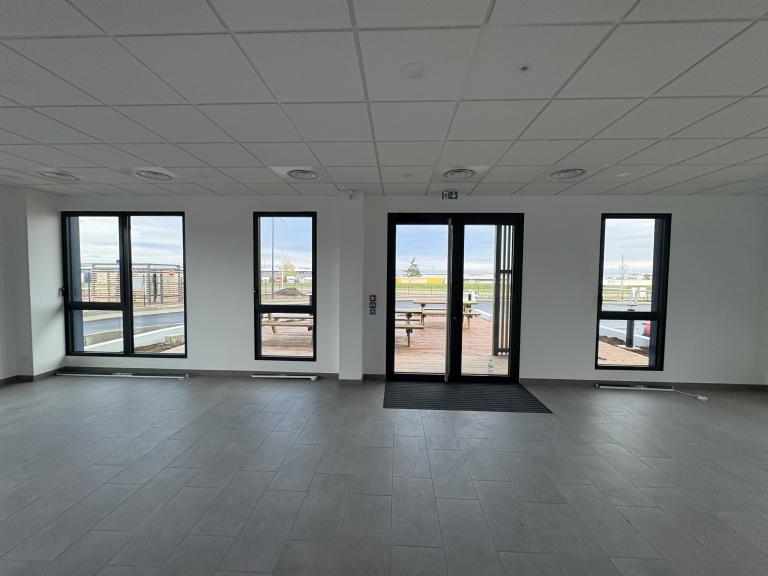 Livraison chantier menuiseries aluminium – Colombier-Saugnieu 69