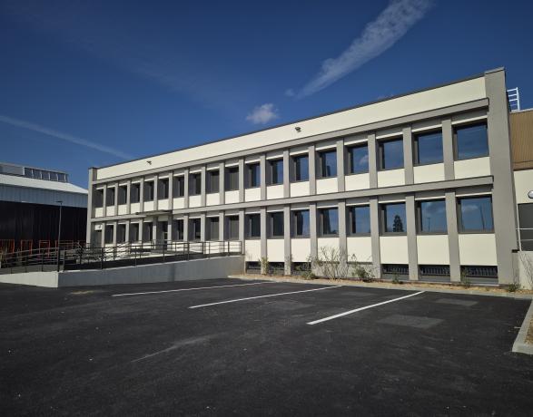 Transformation du site industriel en plateforme logistique urbaine